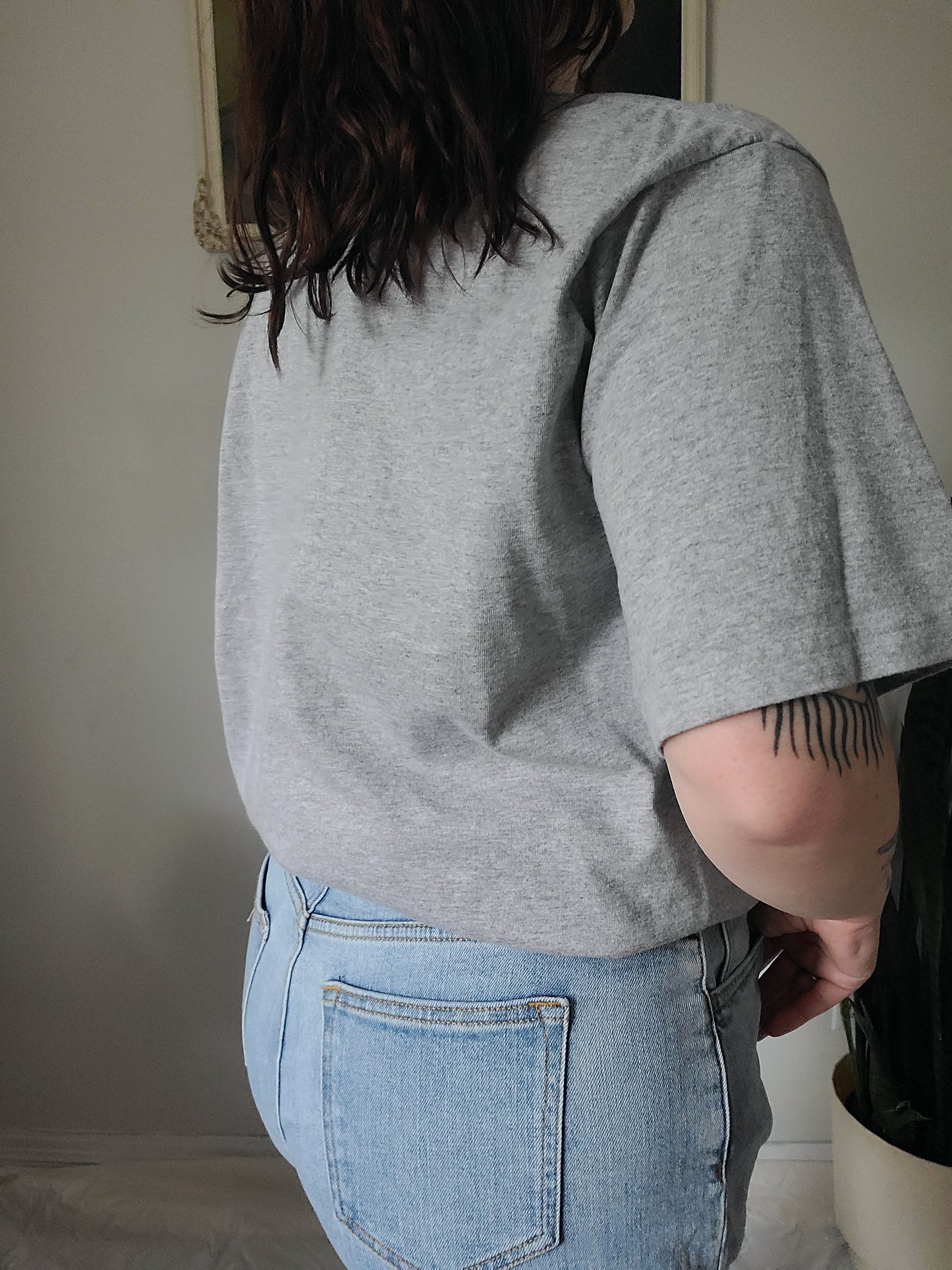 RARE Phoenix Coyotes NHL Hockey tee