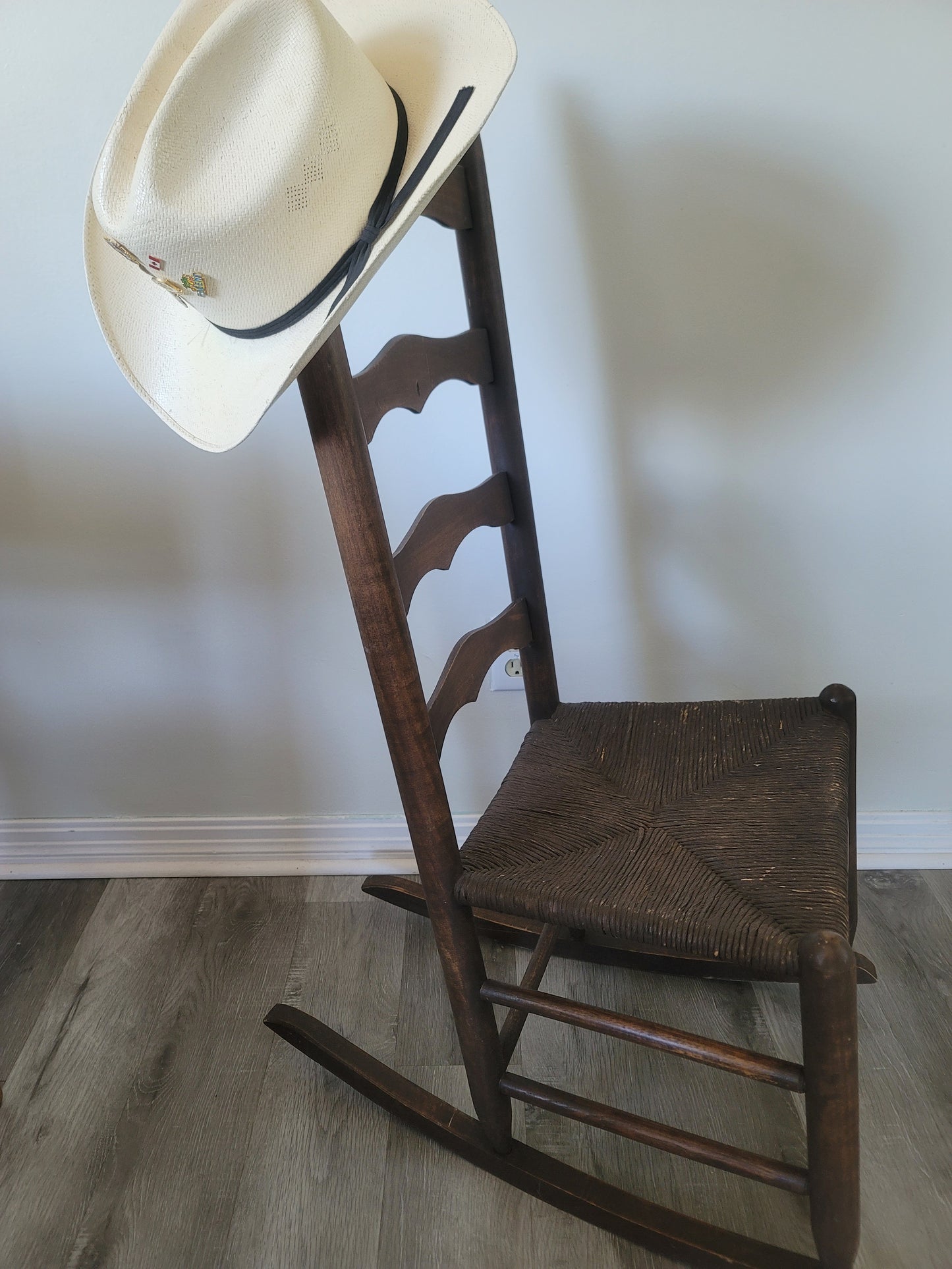 Antique Rush Rocking Chair