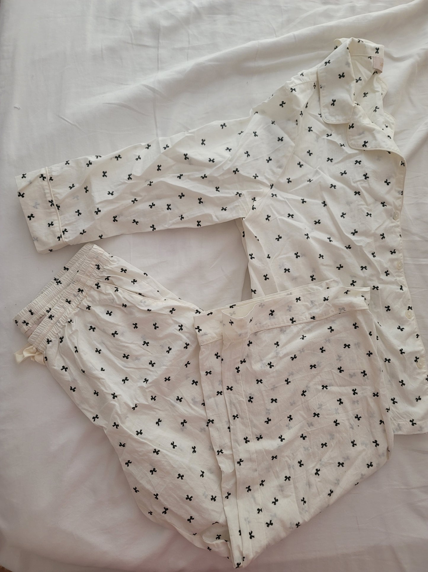 LatteLove White Bow Cotton Pajamas