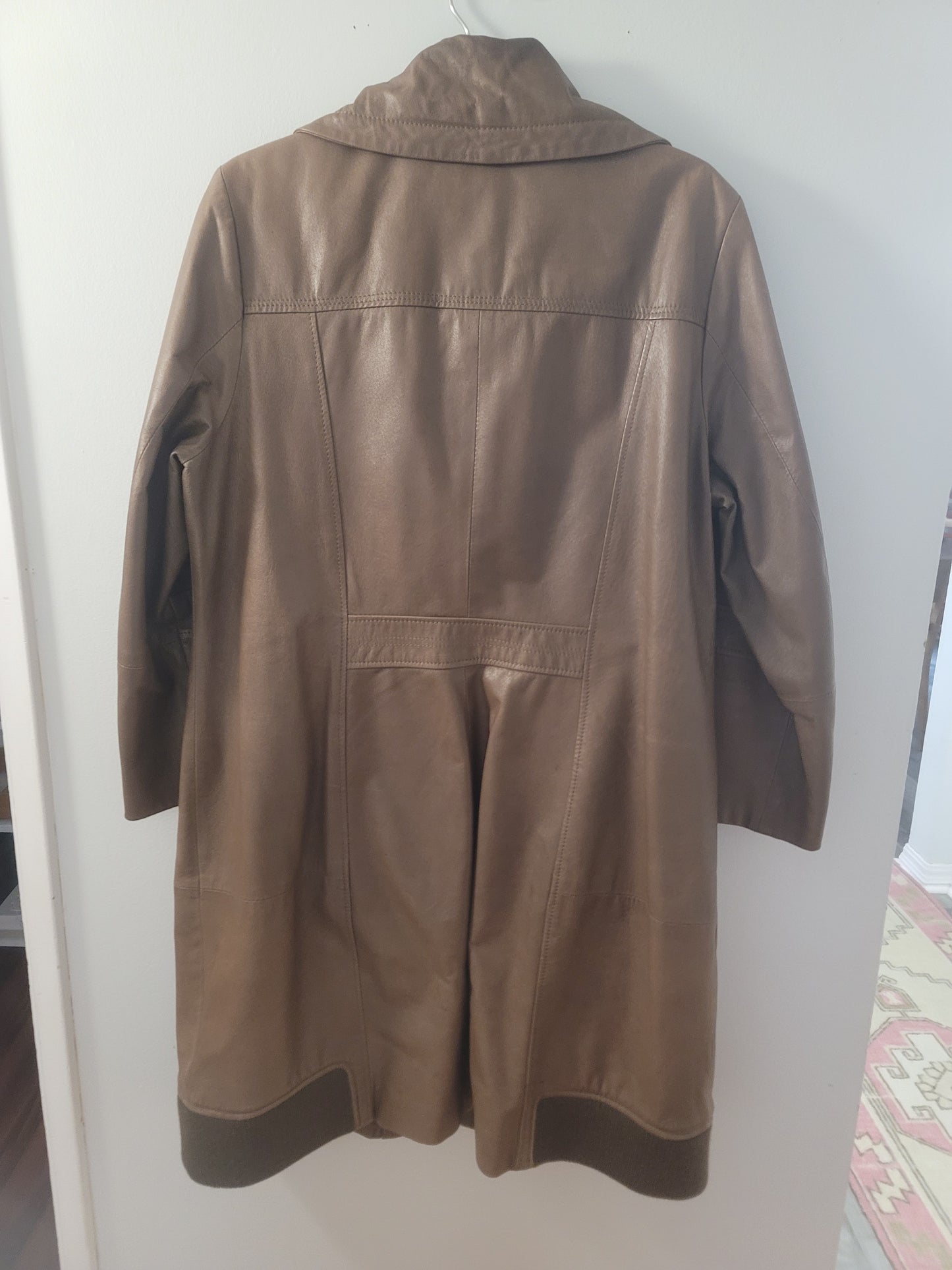 Danier Leather Trenchcoat Jacket