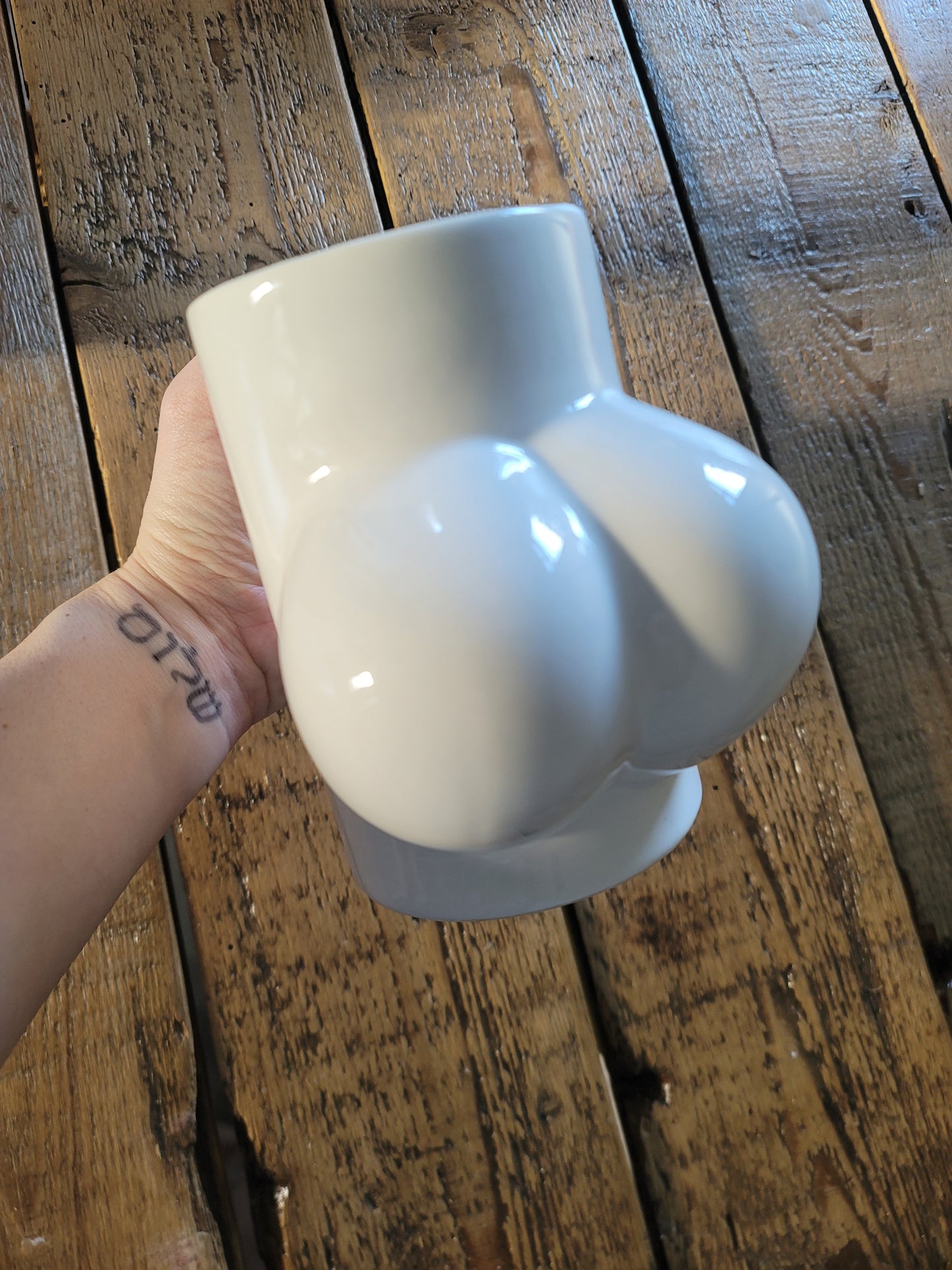 Oversized Curvy Mug